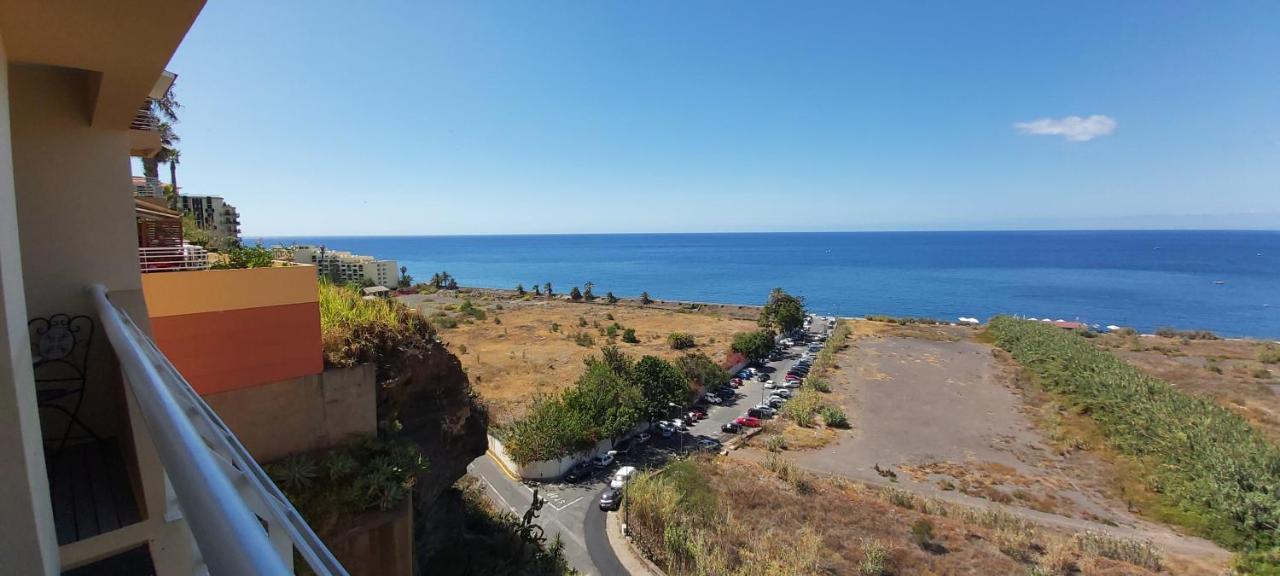 Praia Formosa Vista Mar فونشال المظهر الخارجي الصورة